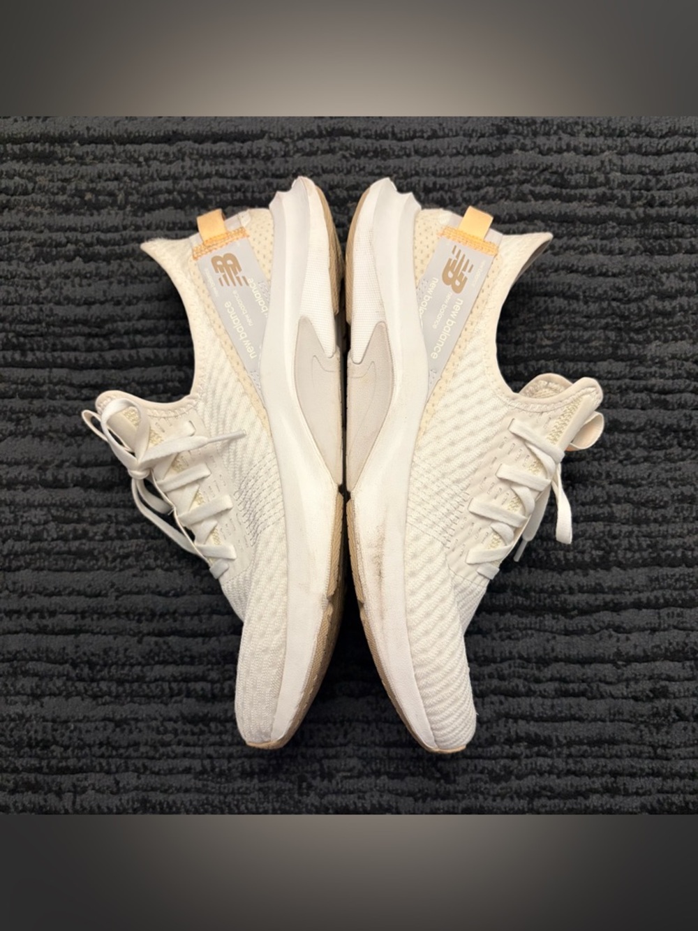 New Balance DynaSoft Nergize Sport V2 White/Grey Mesh Low Top Sneaker - Picture 4 of 8
